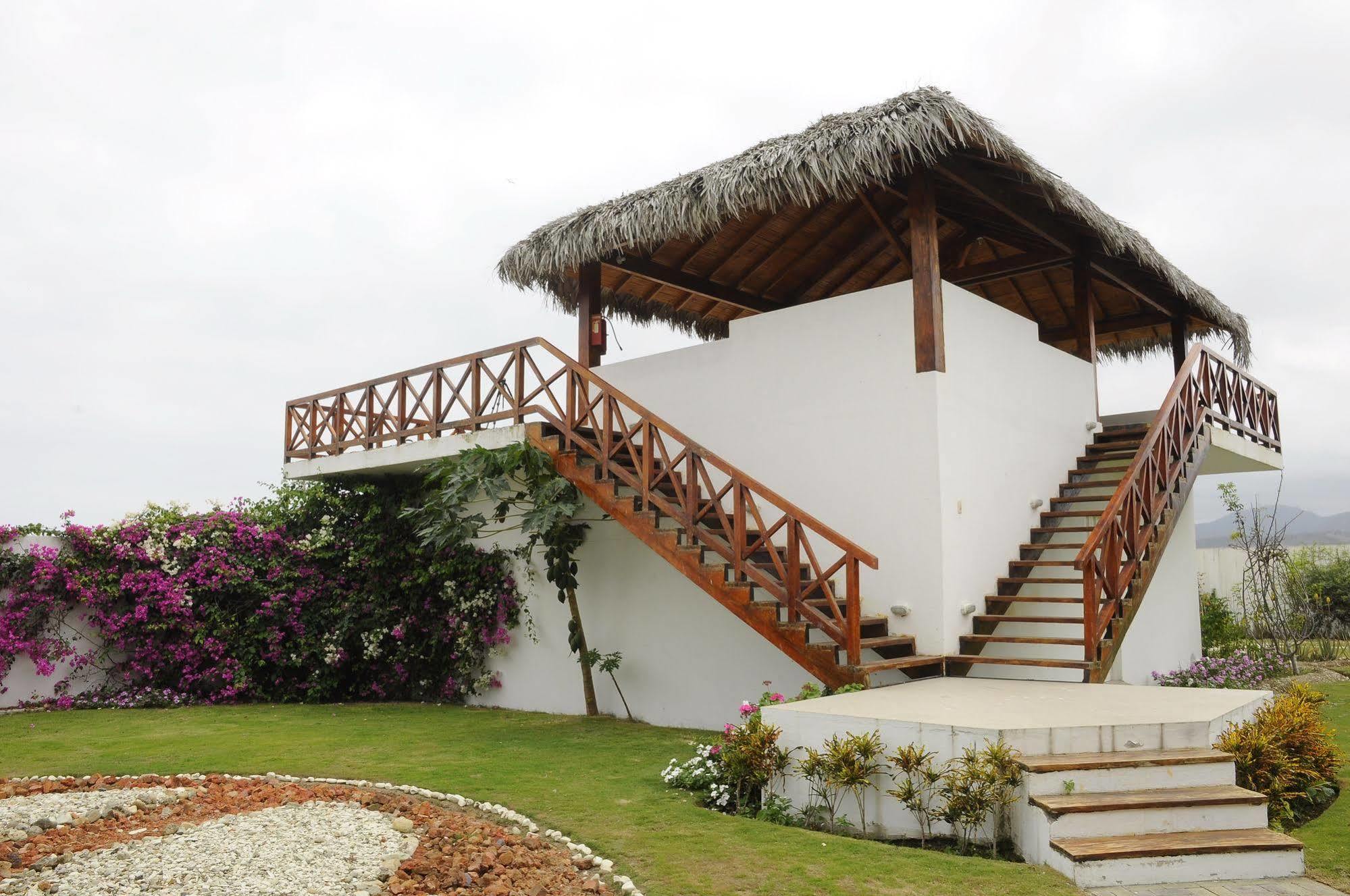 Hosteria Del Parque Machalilla Bagian luar foto